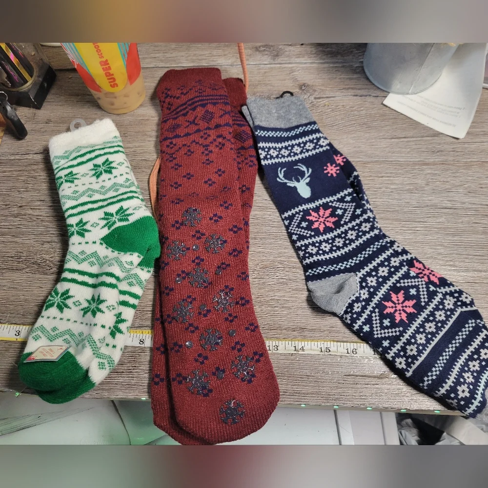 3 Pair New‎ Women's Socks Fuzzy, Slippers A29